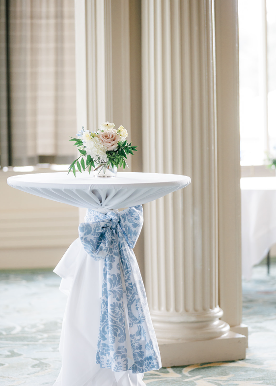 wedding ceremony florals Chicago, Huntley